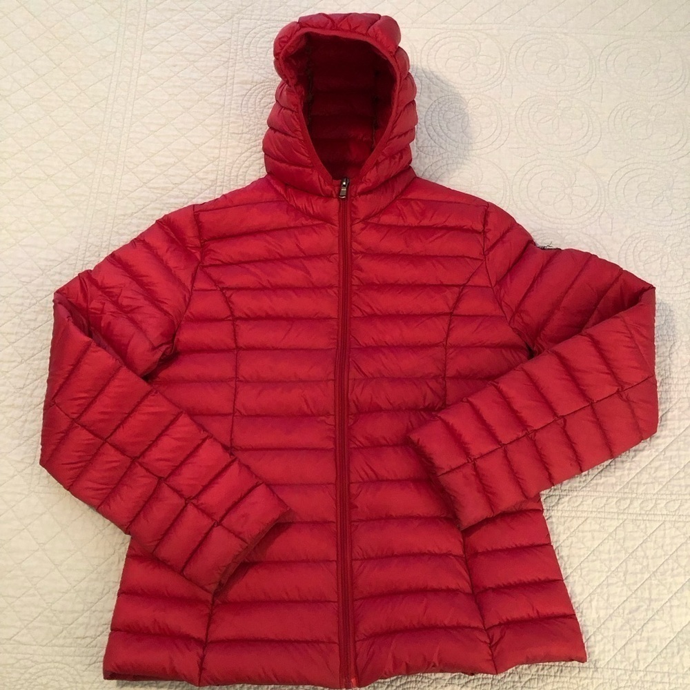 JOTT Cloe hooded down jacket. Size medium-large.